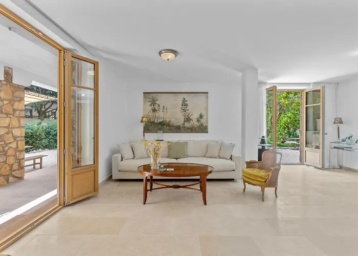 Villa Ref 2177- Exceptional In The Heart Of 5mins From La Croisette Cannes